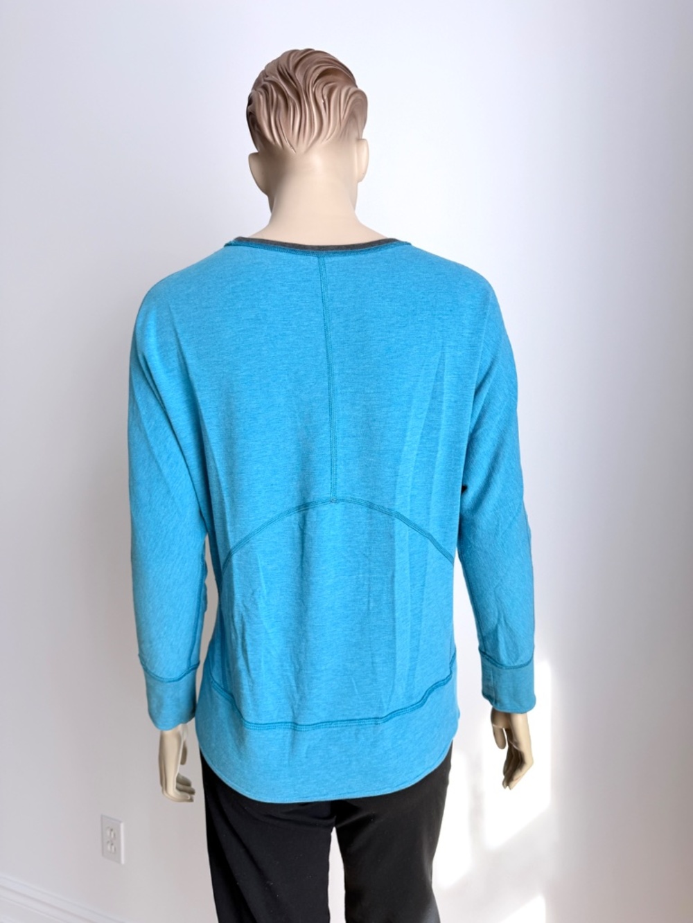Lululemon Time Out Crew Reversible - Picture 5 of 15